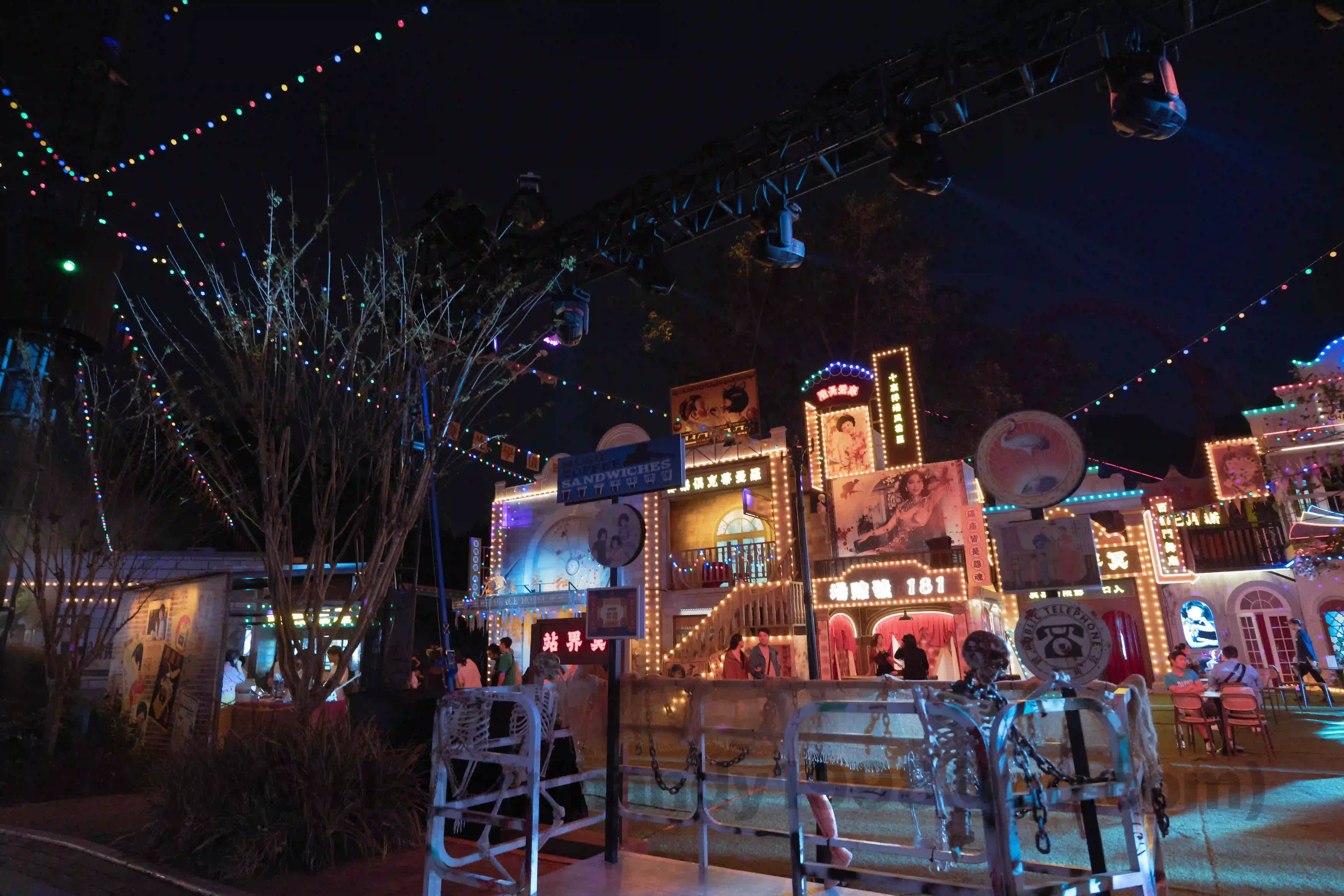 <h2 class='text-xl'>玩完项目之后开始随手拍</h2>