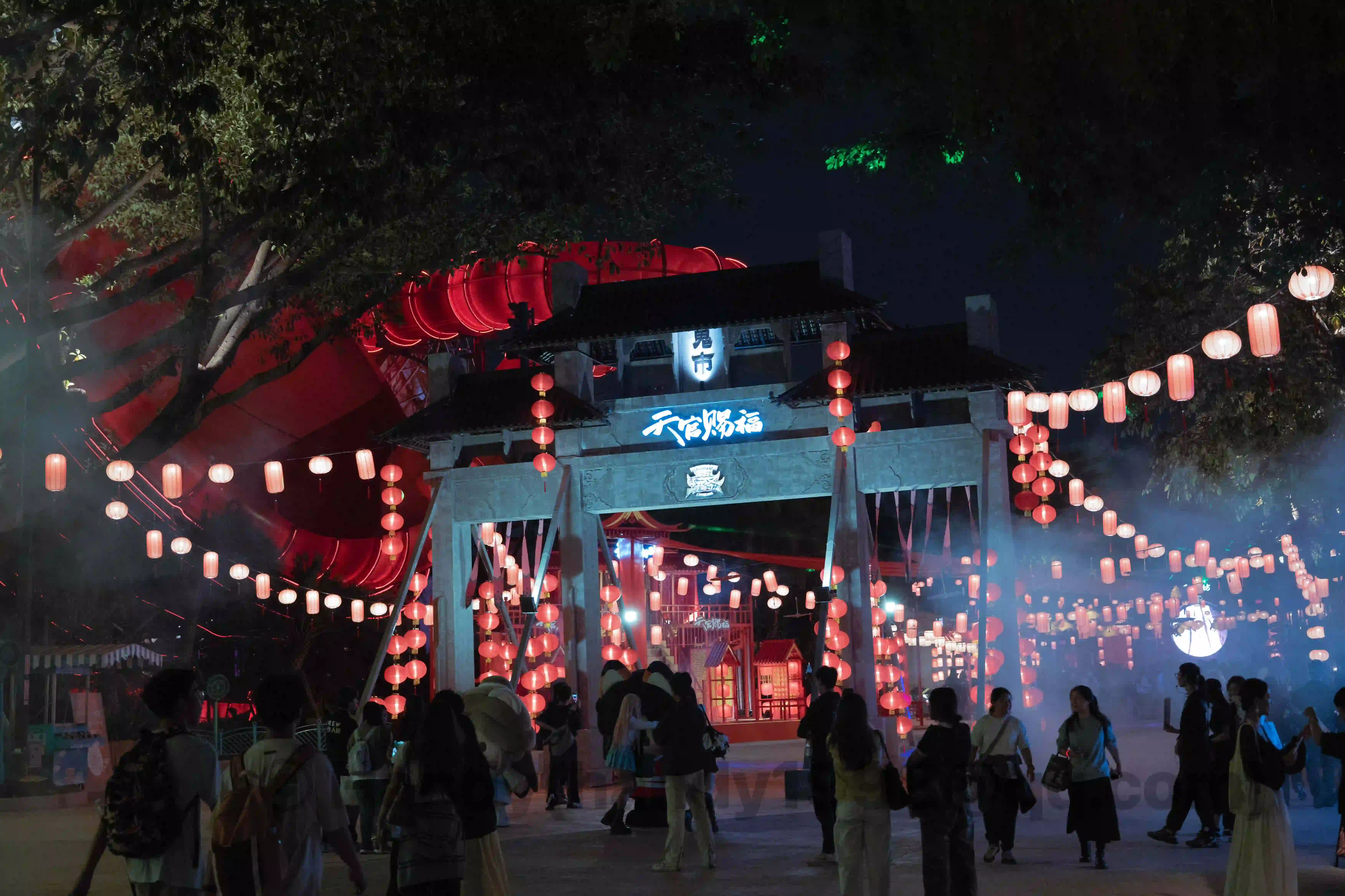 <h2 class='text-xl'>天官赐福鬼市</h2>