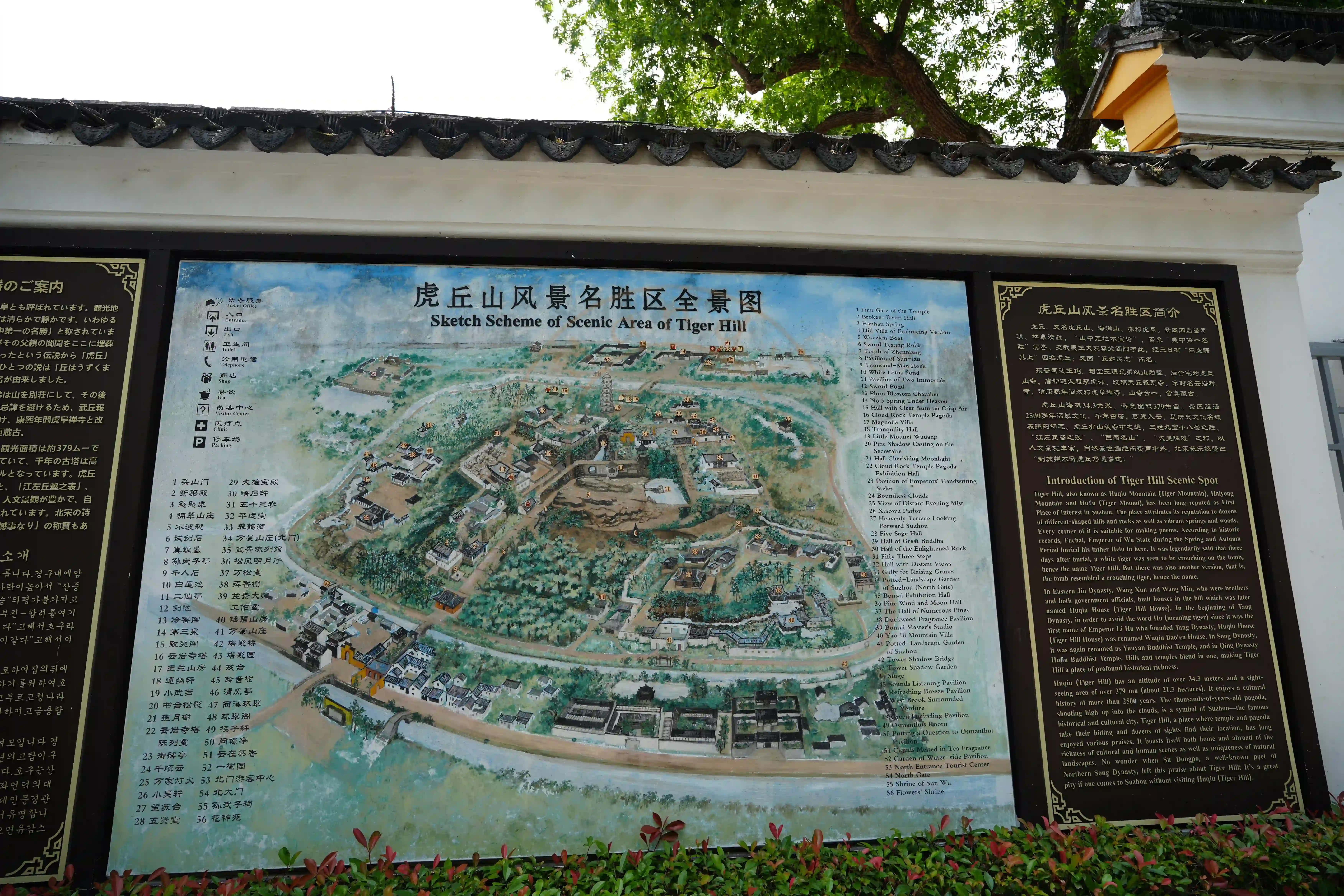 <h2 class='text-xl text-white'></h2>