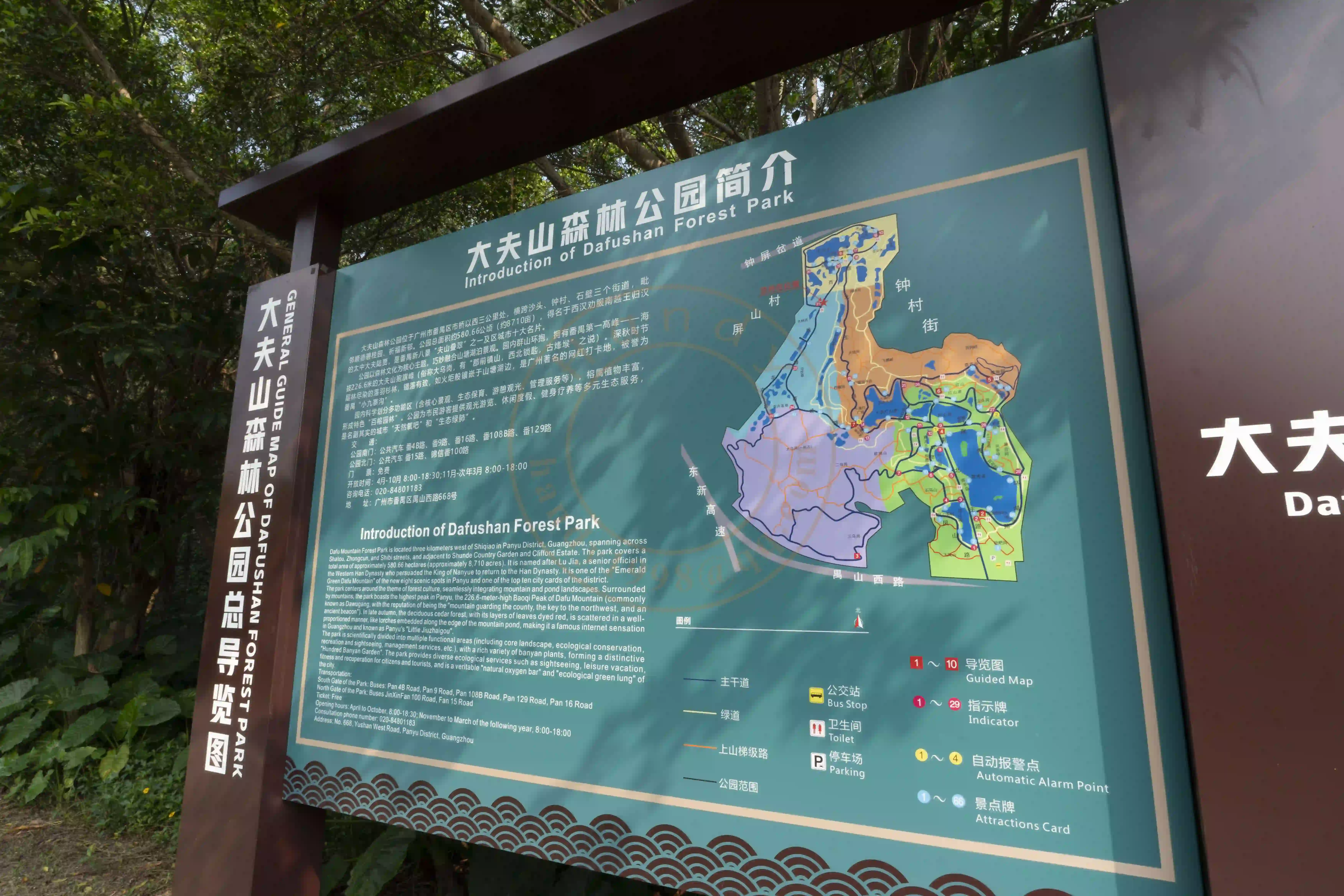 <h2 class='text-xl text-white'></h2>