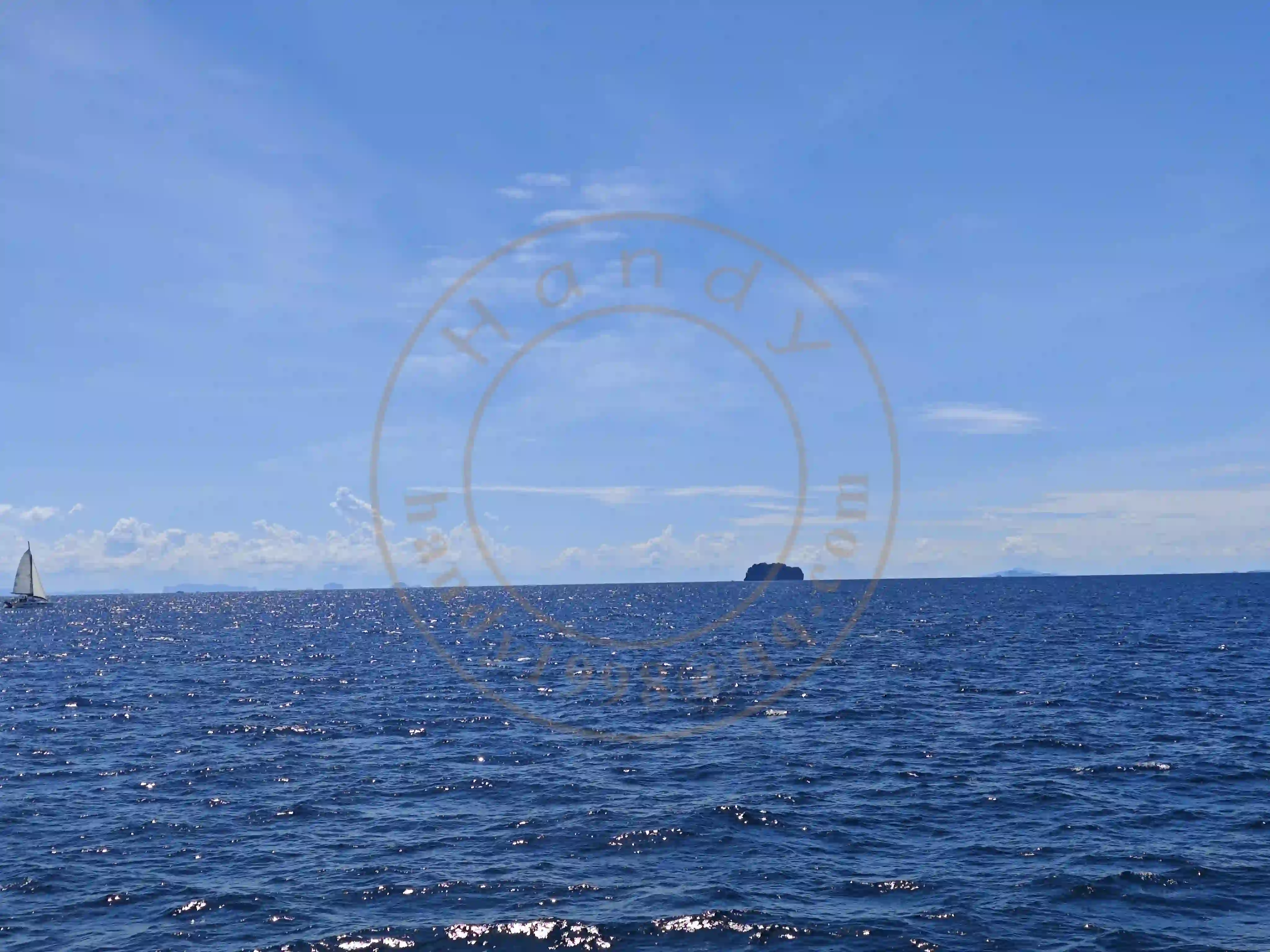 <h2 class='text-xl text-white'></h2>