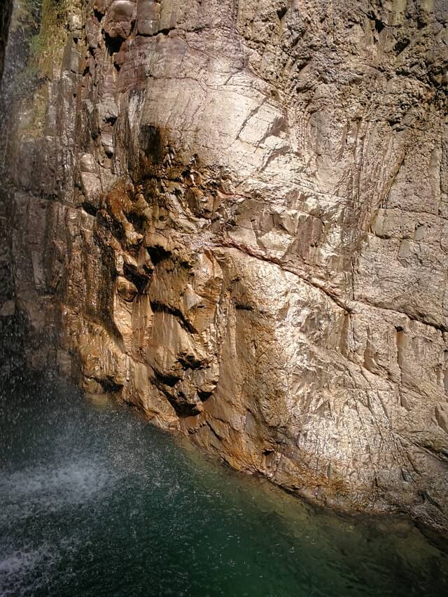 碧龙潭